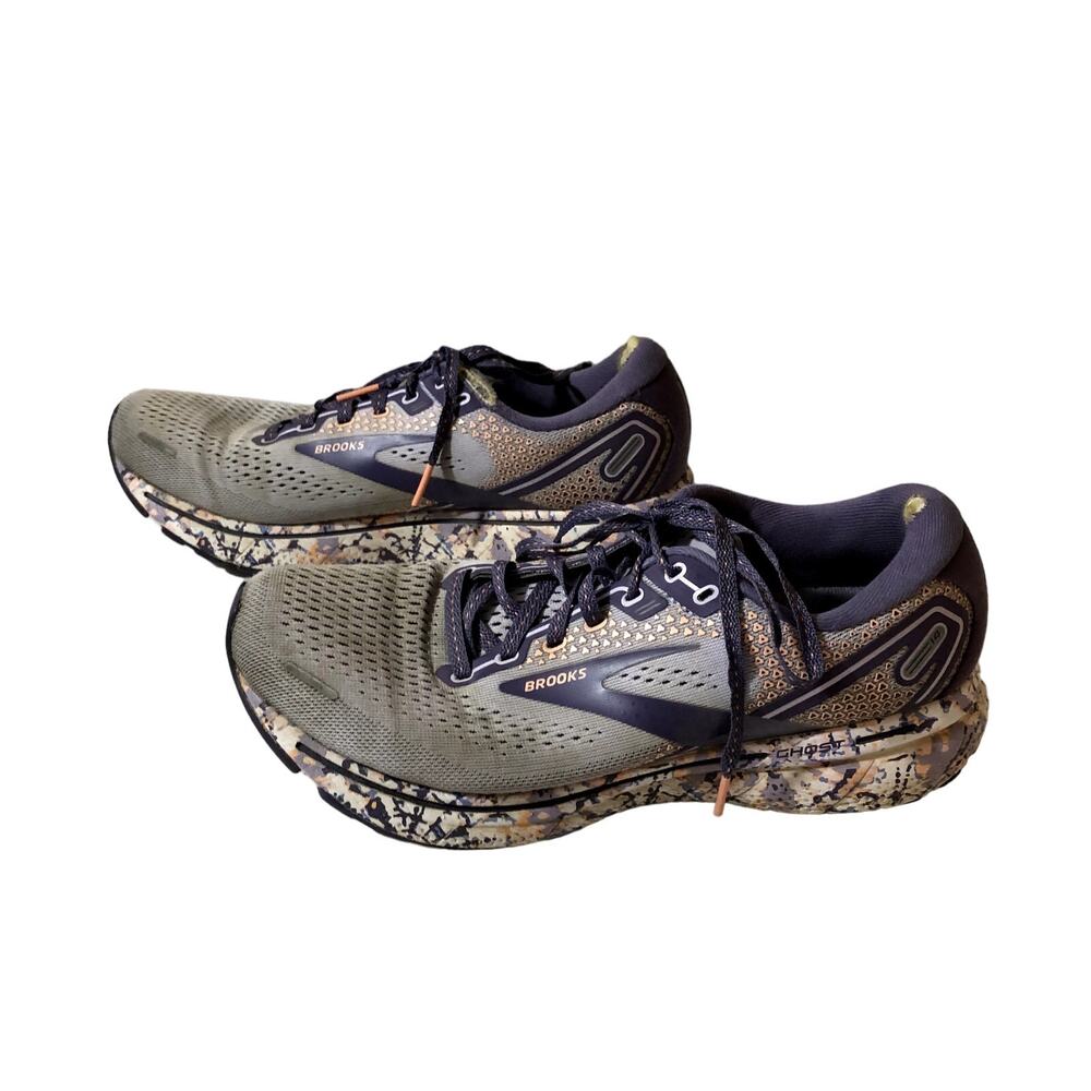 Brooks Women's Ghost Athletic Running Shoes Size 9 Dye Purple